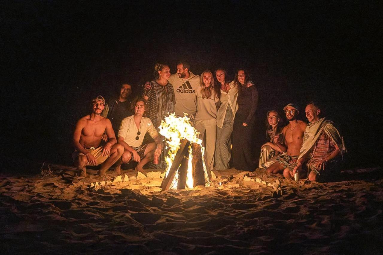 Aourir Waves Surf House Bed & Breakfast Bagian luar foto
